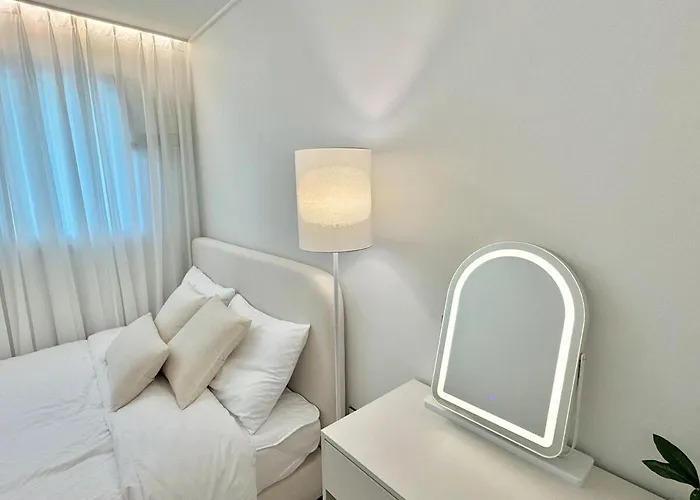 Apartamento 루미홈 홍대입구15분 신축 엘리베이터 Seúl